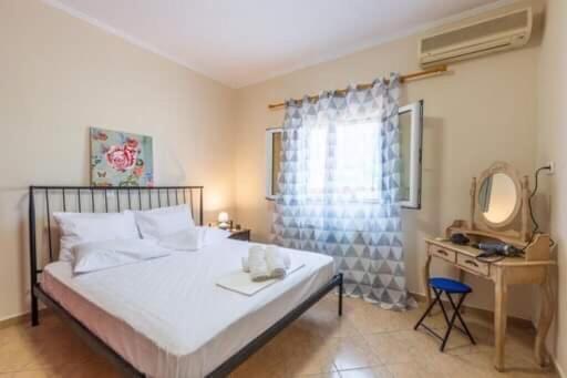 Sofis Private House With Big Garden Apartment Alykes Potamou Exterior photo